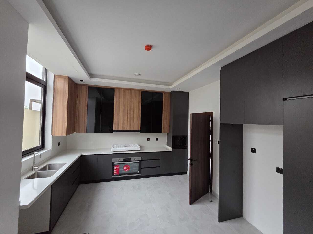 5 Bedroom Independent Villa